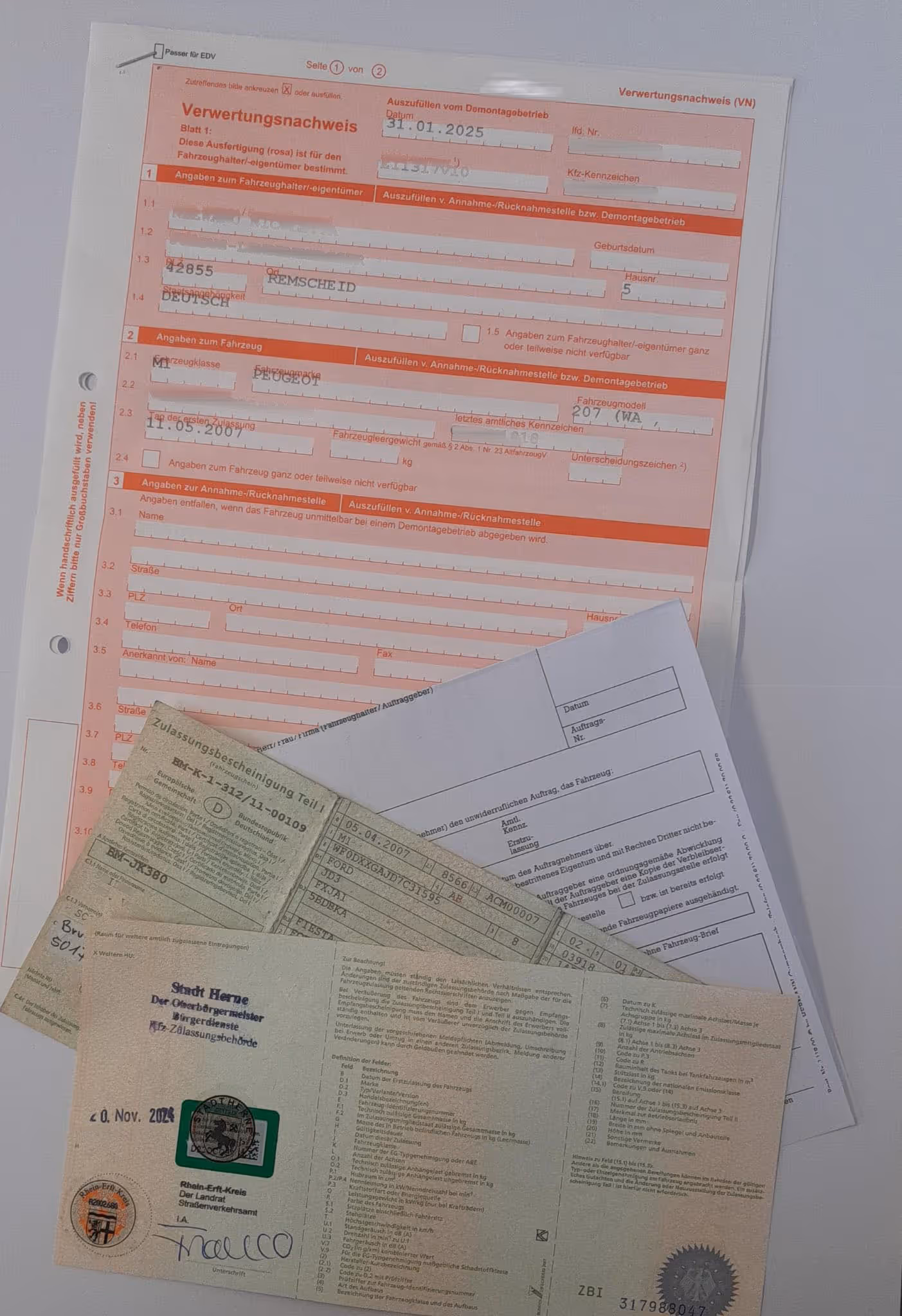 Verwertungsnachweis – Ein essenzielles Dokument, das die ordnungsgemäße und gesetzeskonforme Autoentsorgung bescheinigt.